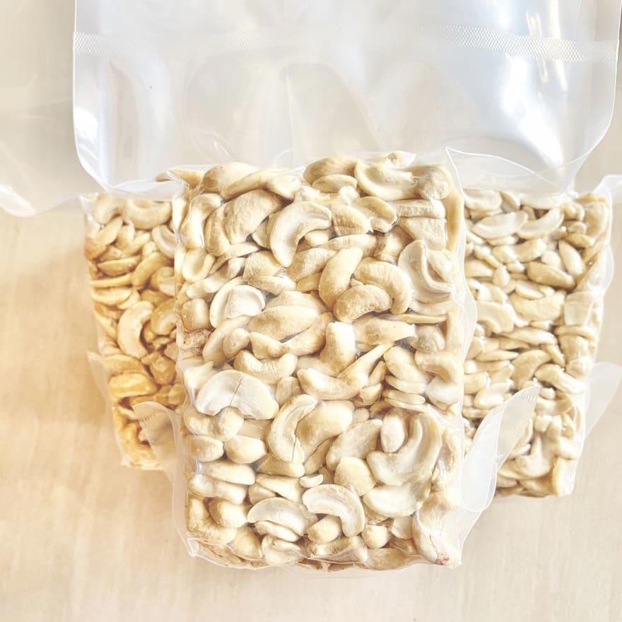 Hạt điều tươi hạt vỡ Pagacas - Hút chân không 500g Hạt điều tươi hạt vỡ Pagacas - Hút chân không 500g